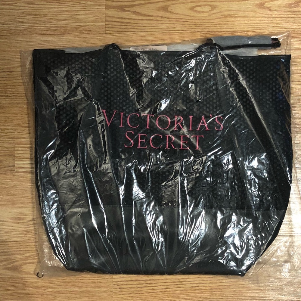 Black Victoria’s Secret Tote
